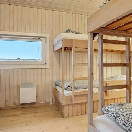 Feriehus Falka - 800m From The Sea By Interhome *