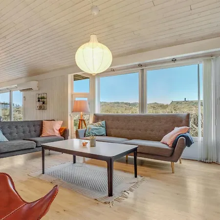 Feriehus Falka - 800m From The Sea By Interhome *