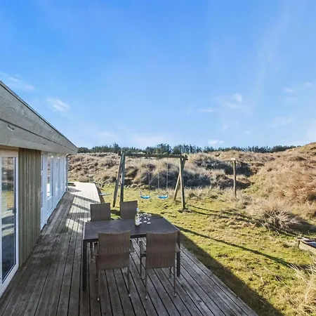 Falka - 800m From The Sea By Interhome Feriehus