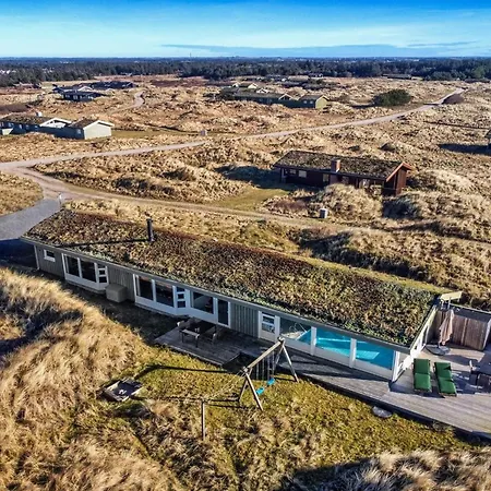 Falka - 800m From The Sea By Interhome Feriehus